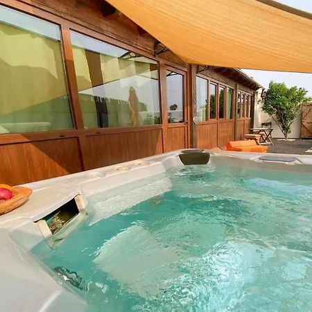 Casita Mis Chinijos Con Jacuzzi O Minipiscina شقة